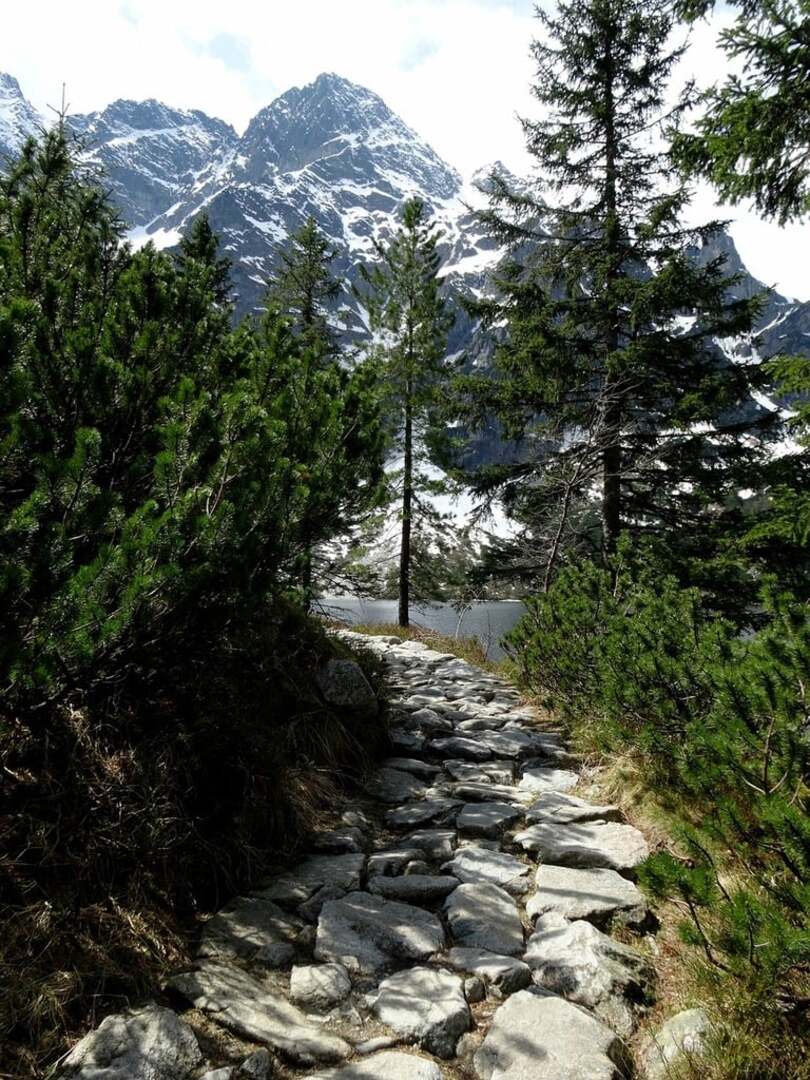 Morskie Oko Trail